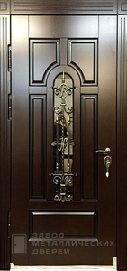 Фото «Дверь с ковкой №16»  в Аперелевке